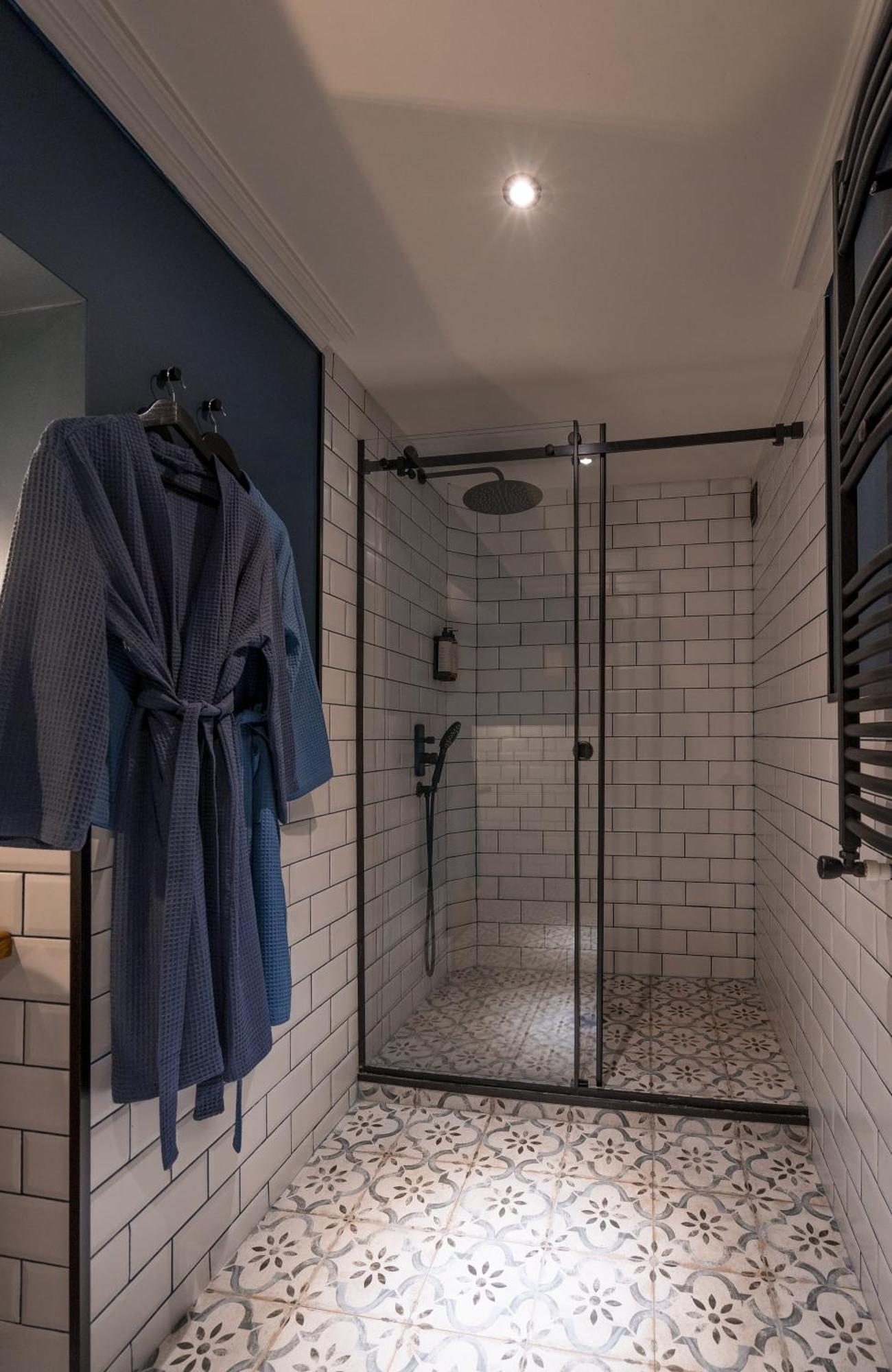 Zorba&Bond Boutique Hotel Tbiliszi Szoba fotó